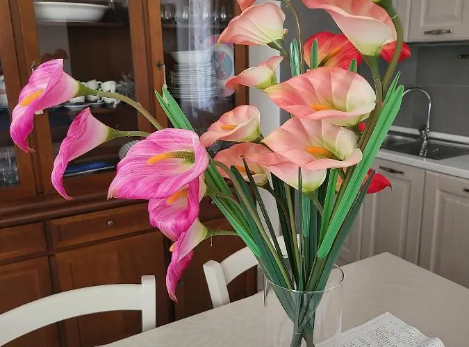 Nyaraló Orizzonti Del Castelluccio Volpe Rossa Elegante Confortevole E Rilassante